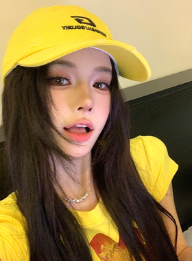 美式字母刺绣破洞黄色棒球帽女