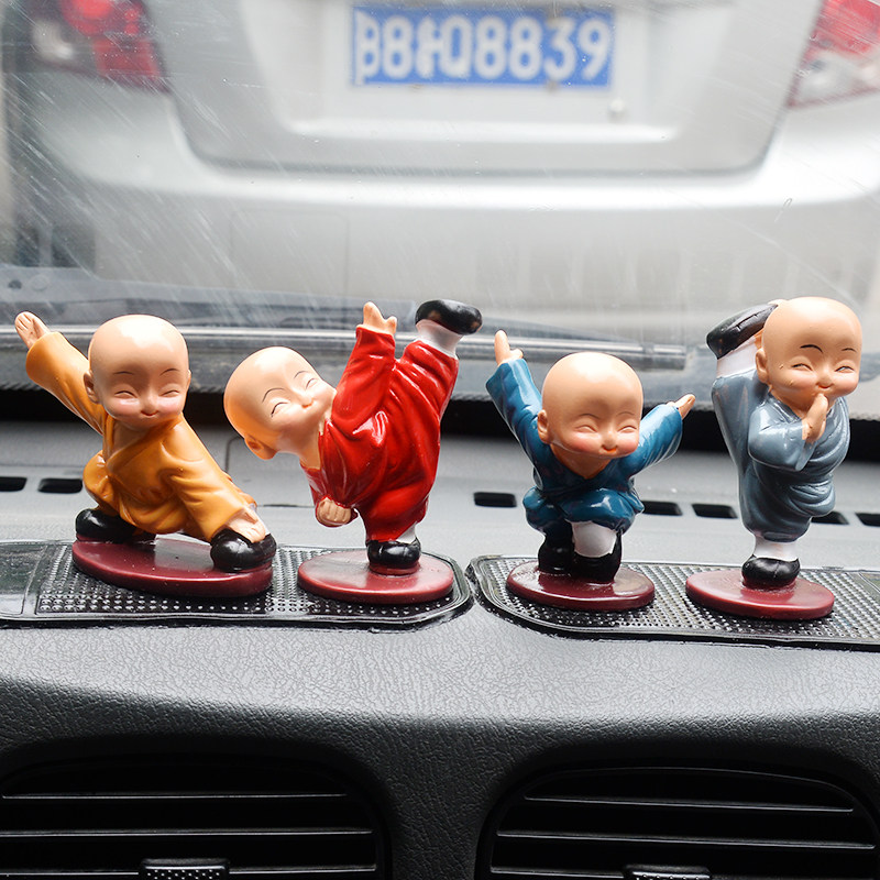 创意新功夫小和尚卡通禅意可爱沙弥树脂模型摆件汽车装饰品家居,淘宝优惠券,粉丝福利购,淘宝优惠卷