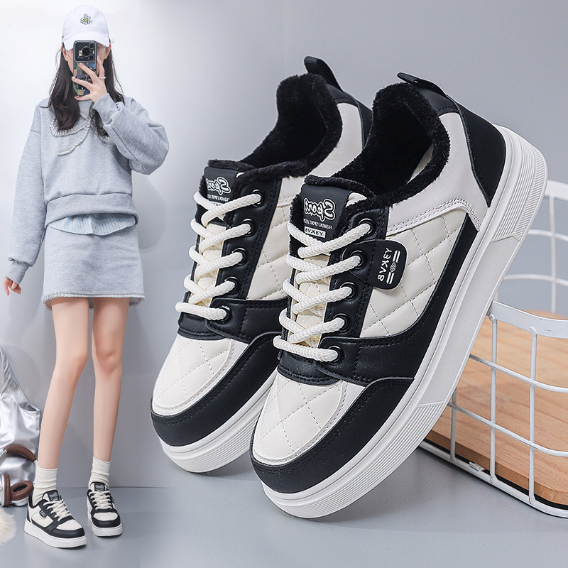加绒小白鞋女2025冬季新款爆款时尚板鞋厚底洋气学生软底百搭棉鞋,淘宝优惠券,粉丝福利购,淘宝优惠卷