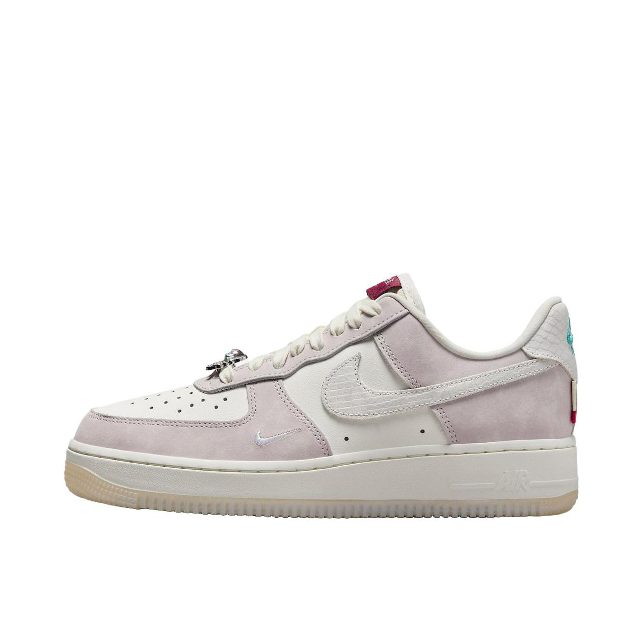 Nike Air Force 1 Low AF1 女款纯白 空军一号低帮板鞋DD8959-100