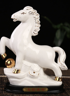 陶瓷十二生肖龙蛇属相摆件