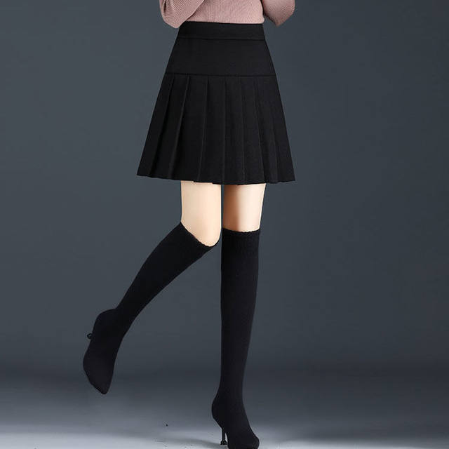 Pleated skirt with pockets, spring and autumn new elastic elastic waist skirt, covering the span and drape, versatile A-line skirt with high waist