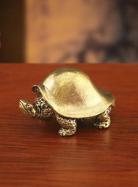 纯黄铜长寿龟桌面摆件做旧微景观风水龟招财乌龟茶宠手把件老铜器