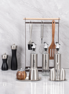 样板间厨房摆件组合软装饰品不锈钢锅具砧板花艺展厅道具现代轻奢