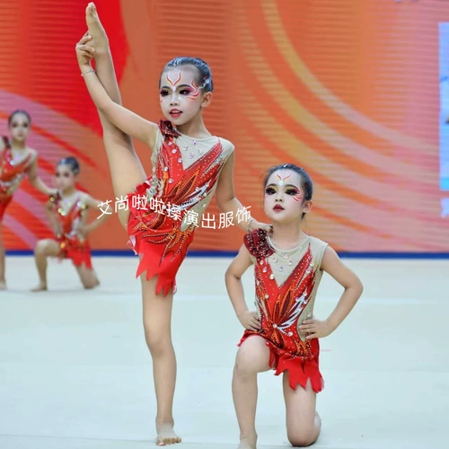 Профессиональные соревновательные соревновательные соревнования по аэробике аэробики