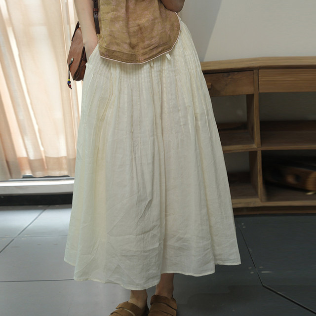 Mid-length A-line ethnic style pleated skirt