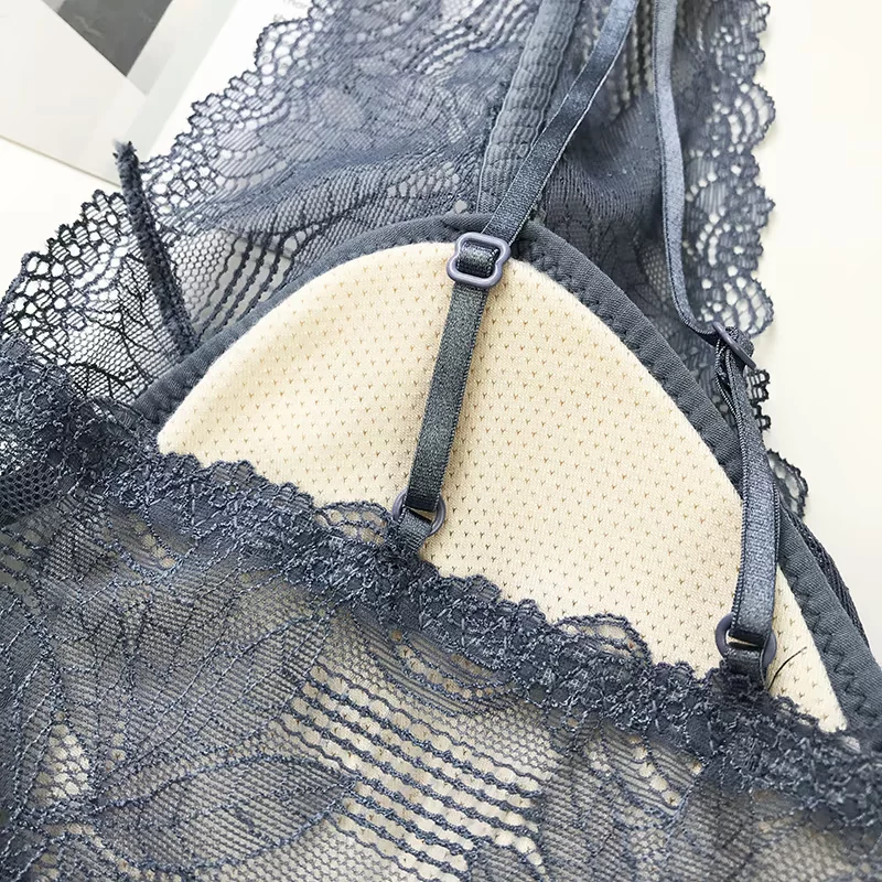 Sexy thin lace base breast tightener, bra top, beautiful back, thin strap