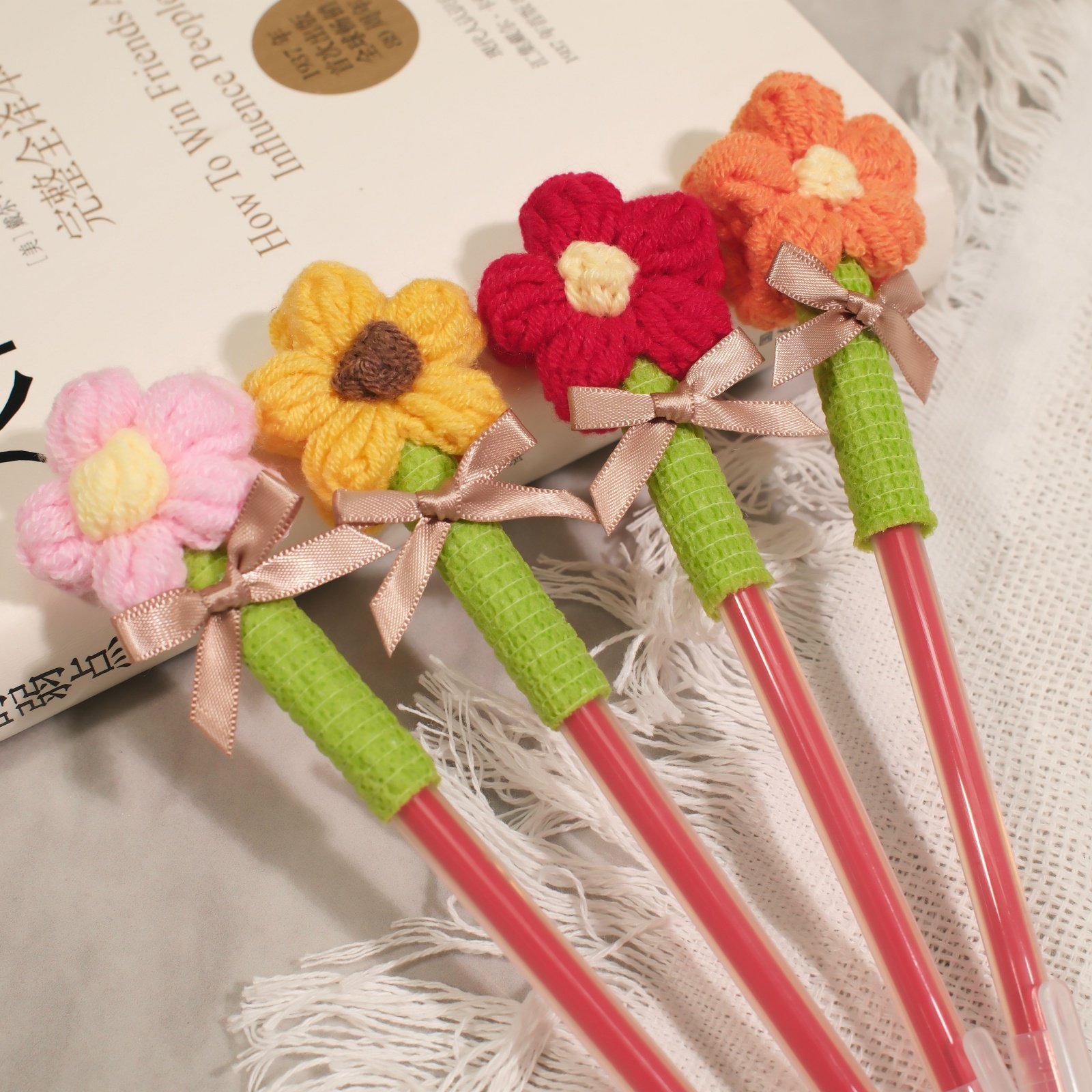2025新款教师节礼物送女老师专用批改作业红笔编织小红花实用礼品