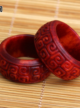 鹿角雕刻回纹暗红色戒指跑环