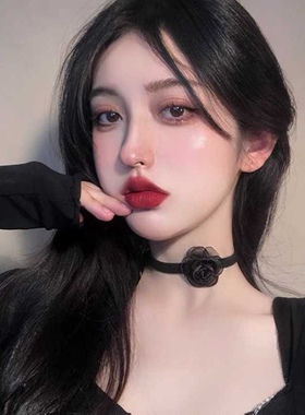 黑色绳子挂脖森系流苏蕾丝项圈