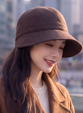 双面可戴马术帽秋冬女保暖时尚波点鸭舌帽显脸小贝雷帽素颜八角帽