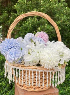 手提仿真花鲜花插花跳舞拍照