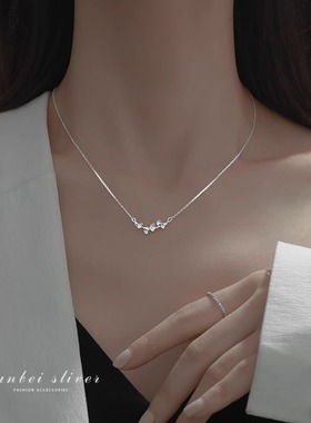 纯银银杏叶项链女轻奢小众设计感高级锁骨链2026新款爆款学生吊坠