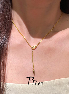 2025蛇年本命年金蛇衔尾项链高级感轻奢小众锁骨链时尚百搭配饰女