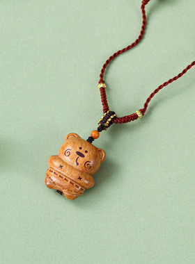 固元合香珠屁桃熊情侣毛衣链项链