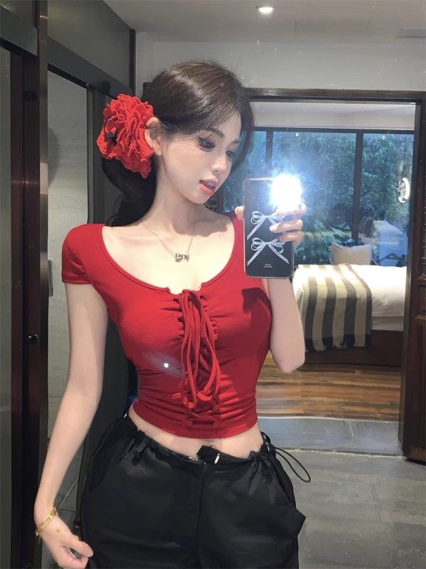辣妹绑带低领短袖正肩T恤女夏季收腰紧身内搭红色短款绝美小上衣,淘宝优惠券,粉丝福利购,淘宝优惠卷
