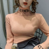 Демисезонный приятный телу цветной трикотажный утепленный свитер, коллекция 2023, высокий воротник, в западном стиле, облегающий крой