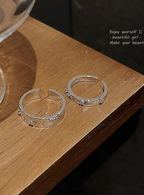 轻奢锆石素圈两件套戒指女开口可调节网红同款个性冷淡风情侣对戒