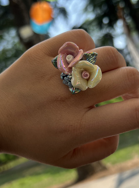 网红同款纯欲风法式复古陶瓷花朵戒指时尚胸针感仙气质高级春夏女