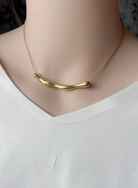 2026新款一字微笑不规则几何褶皱项链女设计感小众简约风钛钢