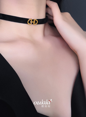 纱绢黑色皮绳字母颈链女