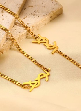 欧拉拉设计师款金色字母项链