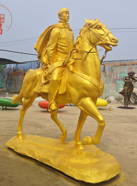 金色骑马人物雕塑现代真人雕像定制3d模型打印玻璃钢塑像户外摆件