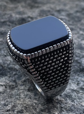 方形宽版大码欧美钛钢镶嵌锆石复古男士戒指黑色复古时尚钛钢指环