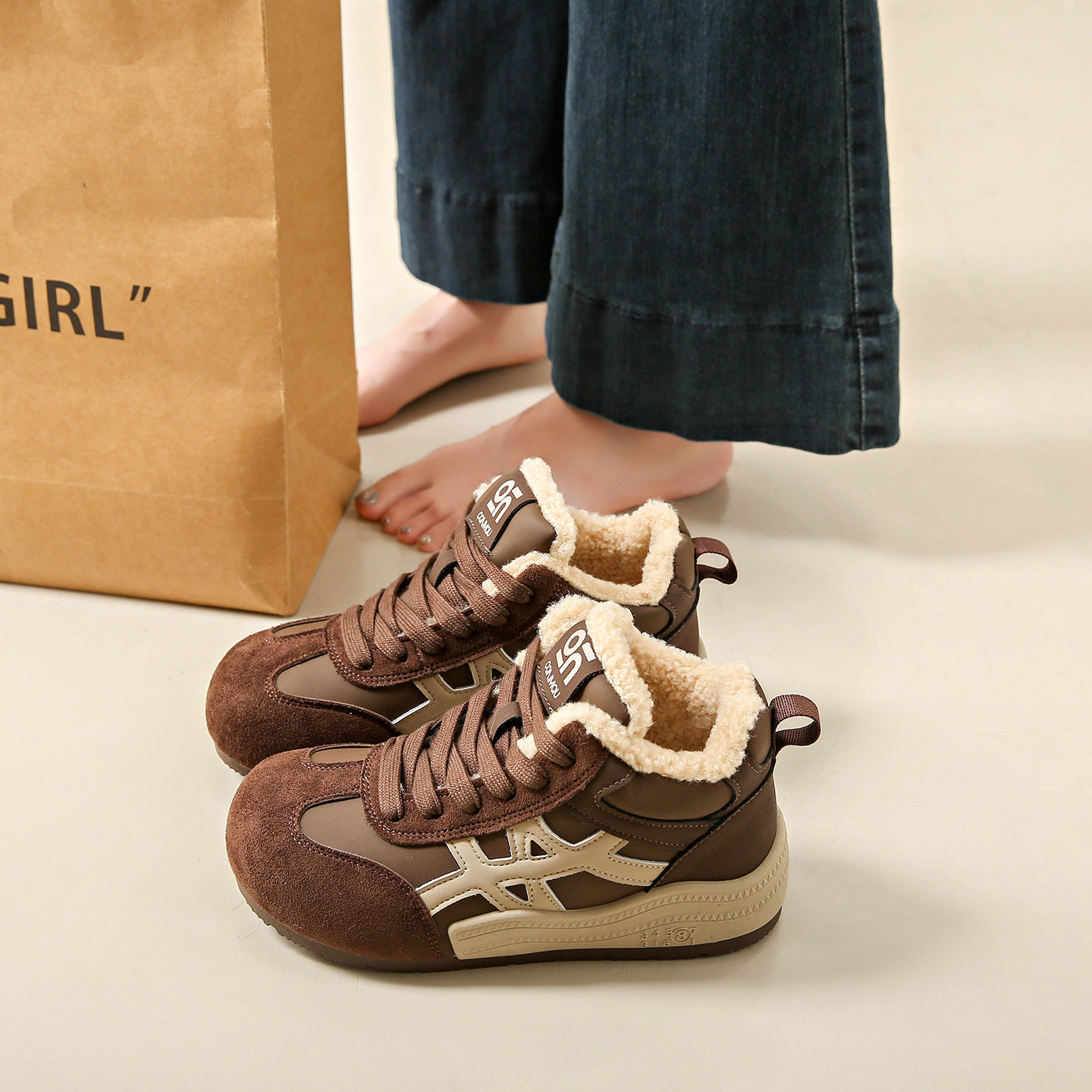 美拉德运动棉鞋女款2025新款冬季加绒高帮德训鞋保暖雪地靴女34码,淘宝优惠券,粉丝福利购,淘宝优惠卷