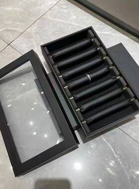 黑色活动戒指收纳珠宝柜台