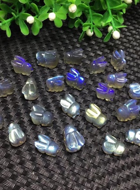 灰月光吊坠长石兔子小巧可爱百搭