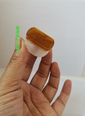 新款缅甸黄翡马鞍福在眼前扳指