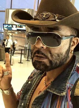 新款摩托彩色太阳镜潮智能变色眼镜连体墨镜宽脸开机车偏光镜潮