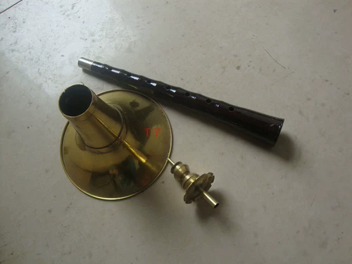 Suona/Популярность крупных суонов/популярных средних дырков Suona Brass Spectacle Booting Musical Instruments