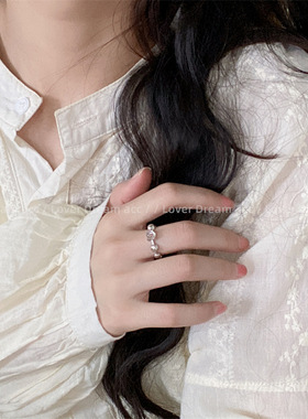 新款手饰高级感戒指时尚