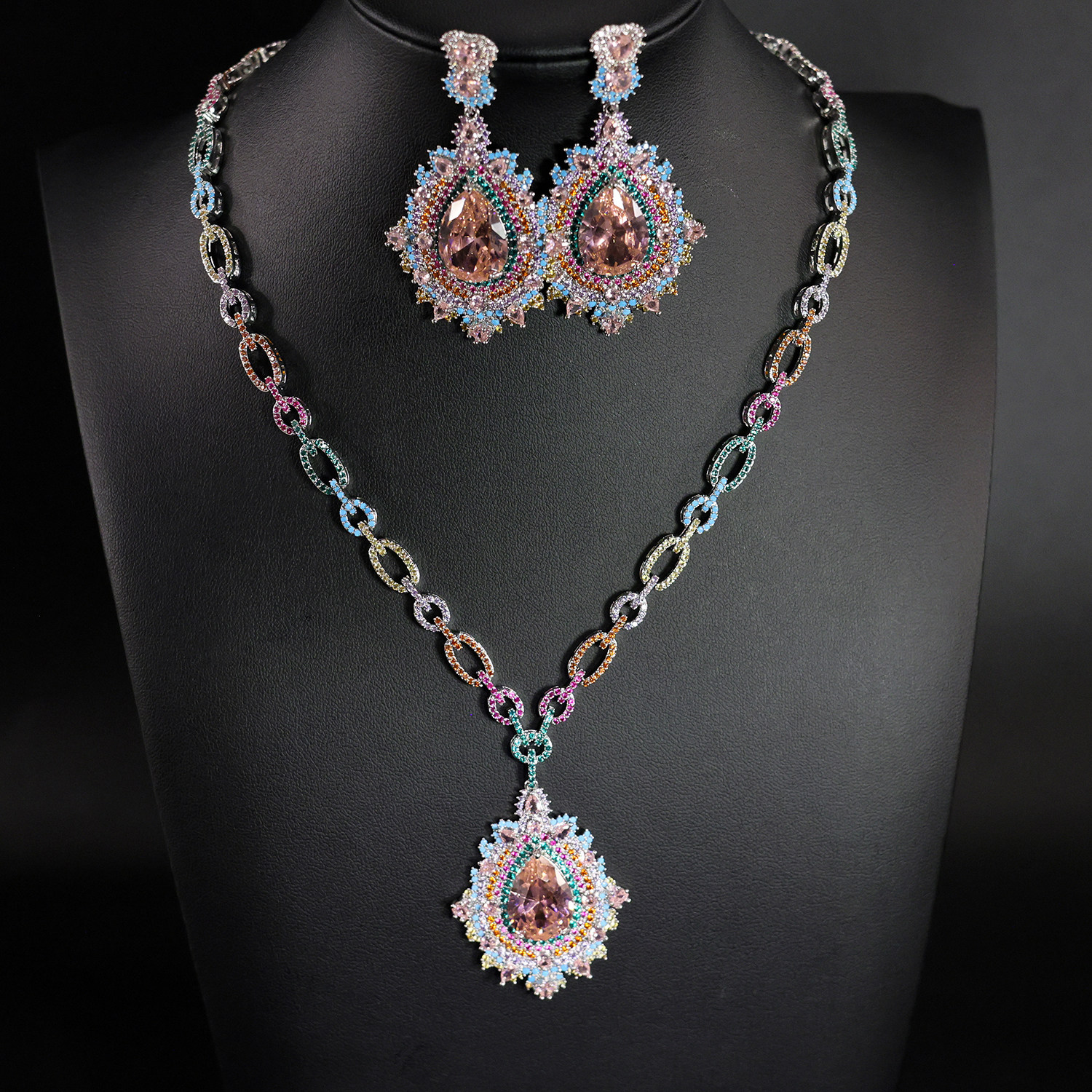 UBEIDO优贝朵高级彩锆珠宝首饰粉水滴项链耳环两件套宴会礼服配饰,淘宝优惠券,粉丝福利购,淘宝优惠卷