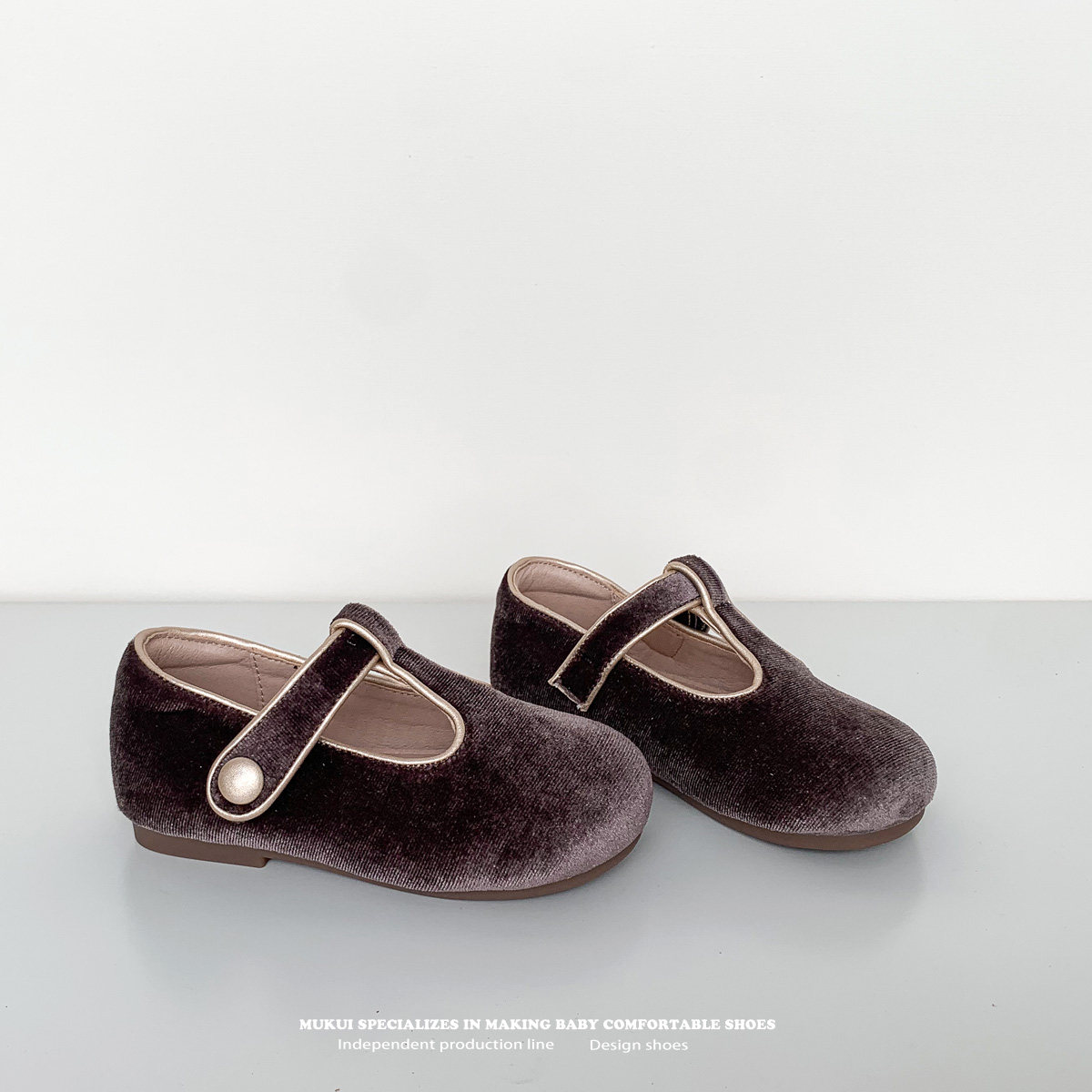 韩国丝绒小女孩单鞋秋冬新款儿童公主鞋复古宝宝浅口鞋软底豆豆鞋,淘宝优惠券,粉丝福利购,淘宝优惠卷