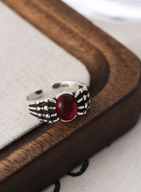 饰尚e族红色骷髅手掌戒指女复古做旧个性嘻哈朋克S925镀银开口指