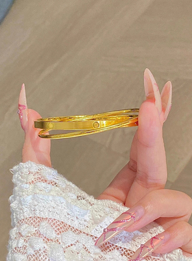 古法黄金色闭口手环圆点光面素圈双环手镯环环相扣镯子女叠戴百搭