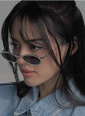 防紫外线椭圆形复古男女镶钻墨镜