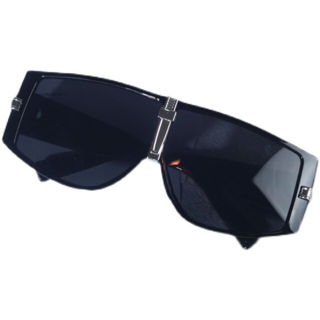 Hua Chenyu's same style oversized frame sunglasses for trendy men riding windproof and sandproof glasses for female Internet celebrities and hot girls street shooting cool sunglasses