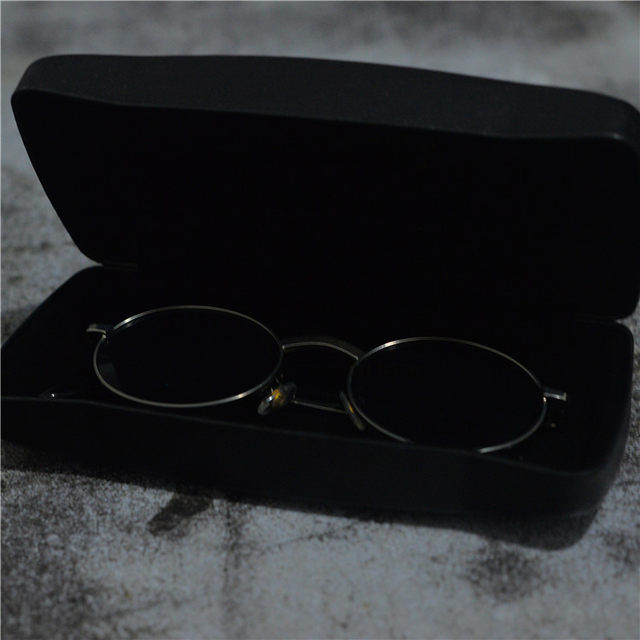 Young and Dangerous Dongxing Crow Zhang Yaoyang's same sunglasses super cool oval small frame sunglasses Millennium Prince Mirror Trend