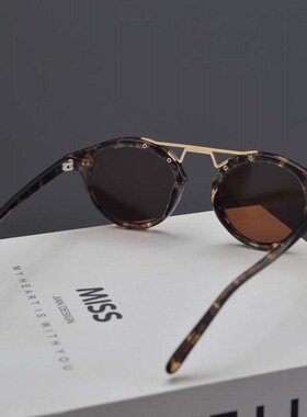 欧美复古蒸汽朋克风圆形米钉墨镜