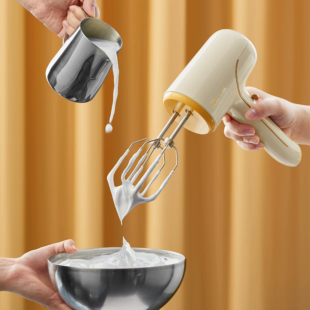 Bear Wireless Light Version Egg Fair Electric Home Charging Small Egg Machine Automatic Mixer Cream Porter