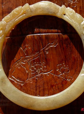 天然籽料扁条龙头证书新疆和田玉