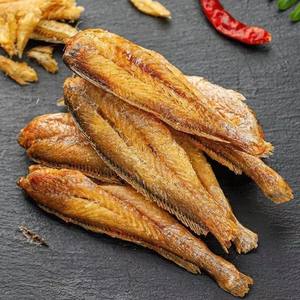 临期F25 抓鱼的猫网红小黄鱼22g香辣烧烤开胃即食袋装办公室零食