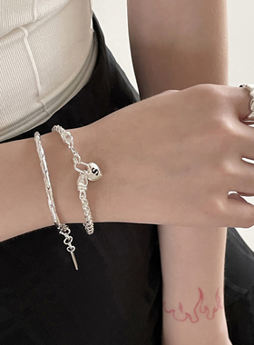 设计感字母重工手链方牌925纯银