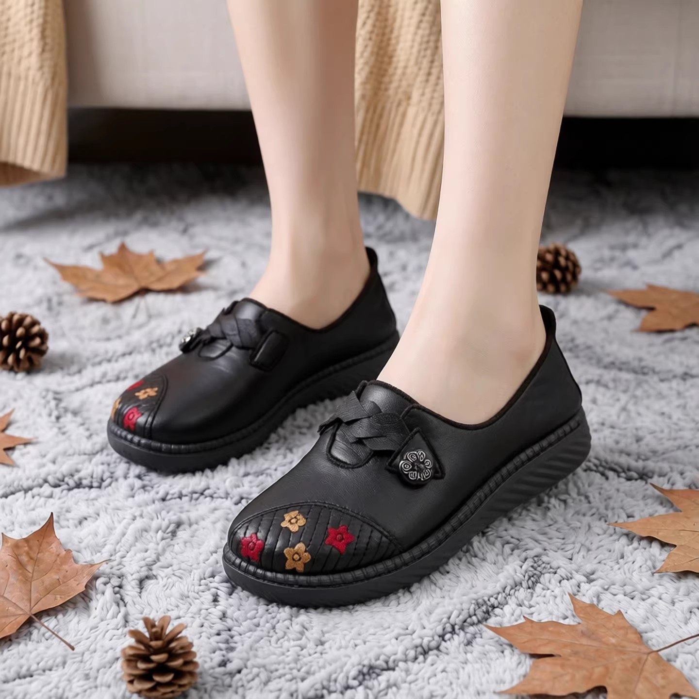 2026春秋新款软底不累脚老人鞋布鞋女妈妈鞋平底防滑印花奶奶鞋,淘宝优惠券,粉丝福利购,淘宝优惠卷