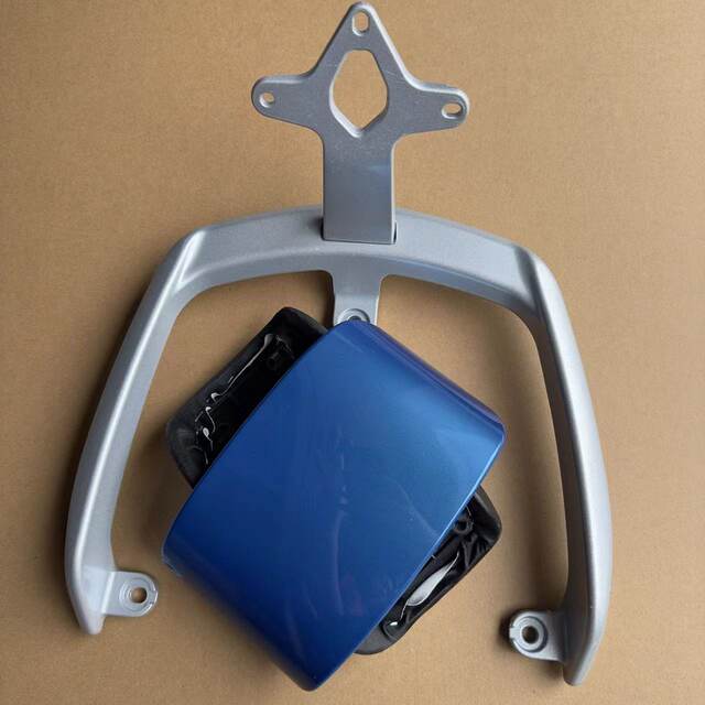 Youcheng Z8 electric vehicle rear wing bracket backrest