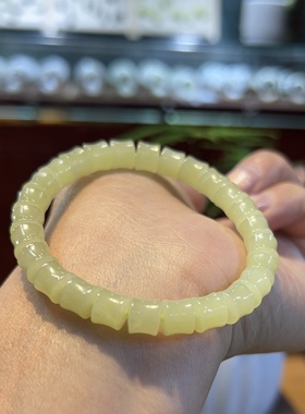 新疆直发正品和田玉若羌黄口玉手链天然玉石老型珠手串带证书